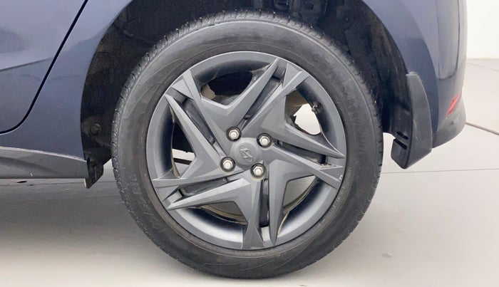 2021 Hyundai NEW I20 SPORTZ 1.2 MT, Petrol, Manual, 28,512 km, Left Rear Wheel