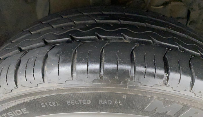 2017 Maruti Vitara Brezza ZDI PLUS, Diesel, Manual, 59,414 km, Right Front Tyre Tread
