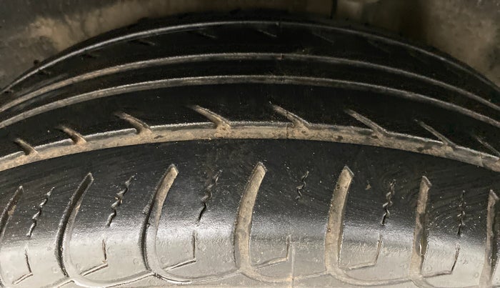 2019 Ford Ecosport 1.5 TITANIUM THUNDER EDITION TI VCT, Petrol, Manual, 44,096 km, Left Rear Tyre Tread