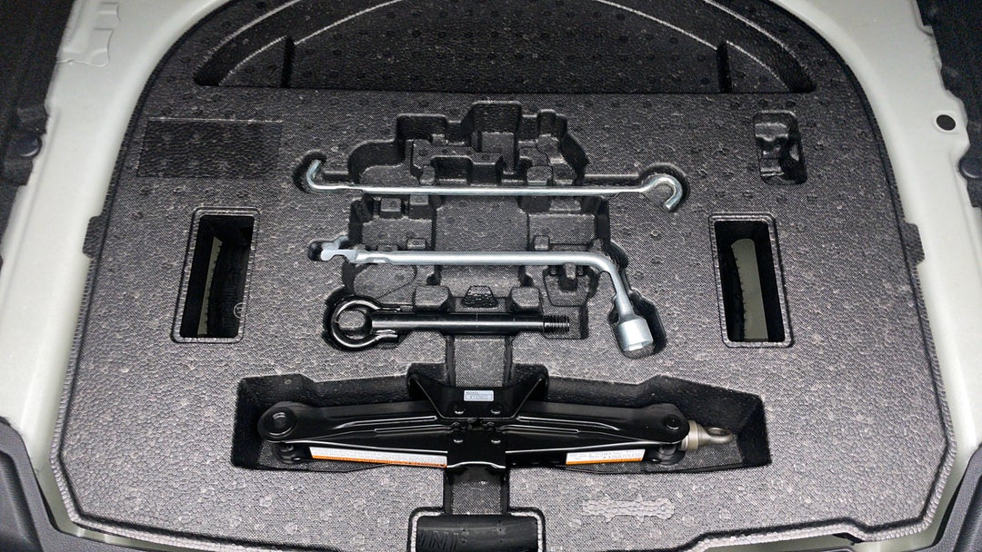 2020 Toyota Corolla Ascent Sport Hybrid, Automatic, 79664 km, Spare Wheel