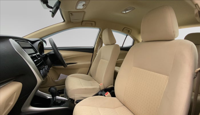 2020 Toyota YARIS J CVT, Petrol, Automatic, 12,127 km, Right Side Front Door Cabin