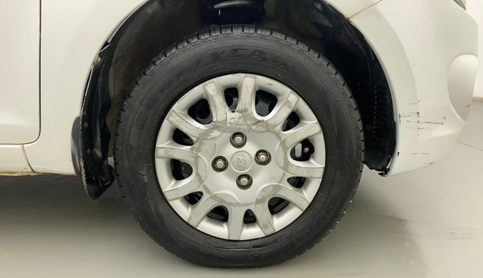 2011 Hyundai i20 MAGNA (O) 1.2, Petrol, Manual, 89,507 km, Right Front Wheel