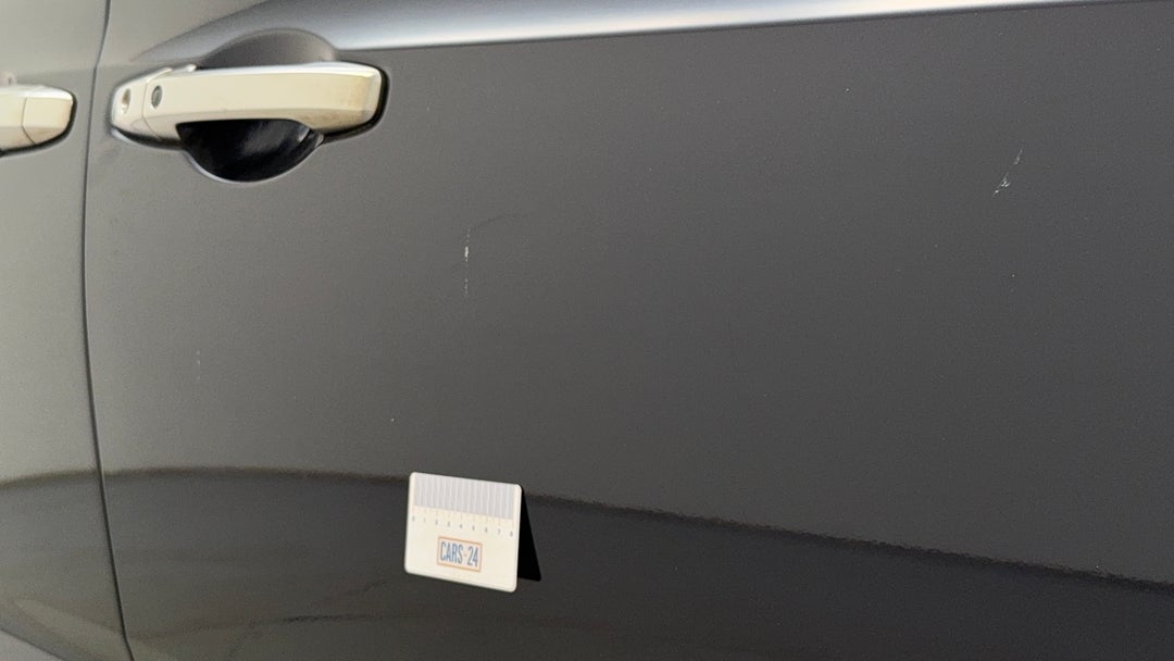 Doors Front RHS Scratch