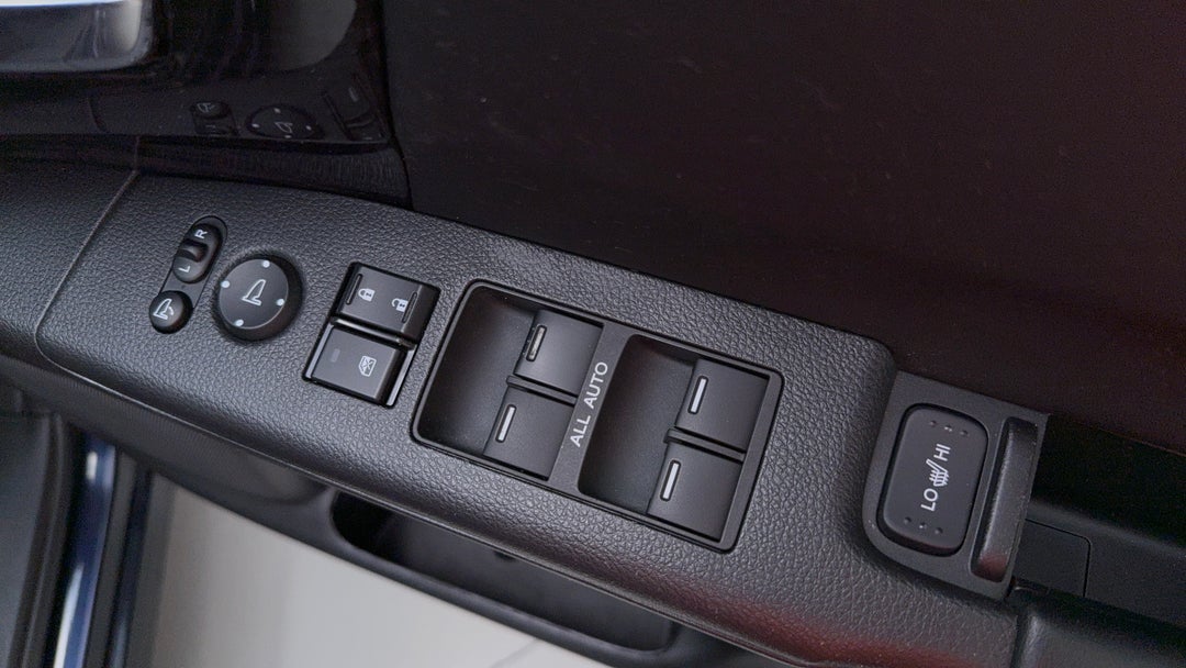 Drivers Side Door Panel Controls