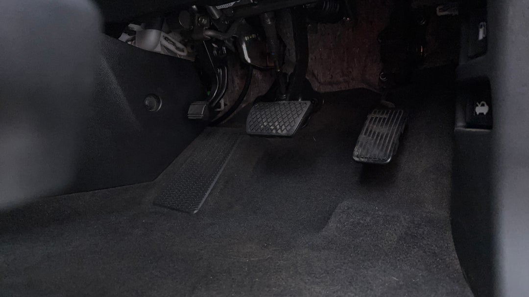 Pedals and Footmat