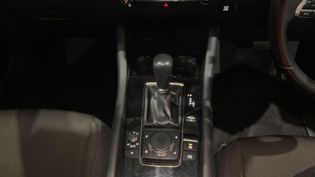2024 Mazda 3 G20 Evolve, Automatic, 41803 km, Center Console