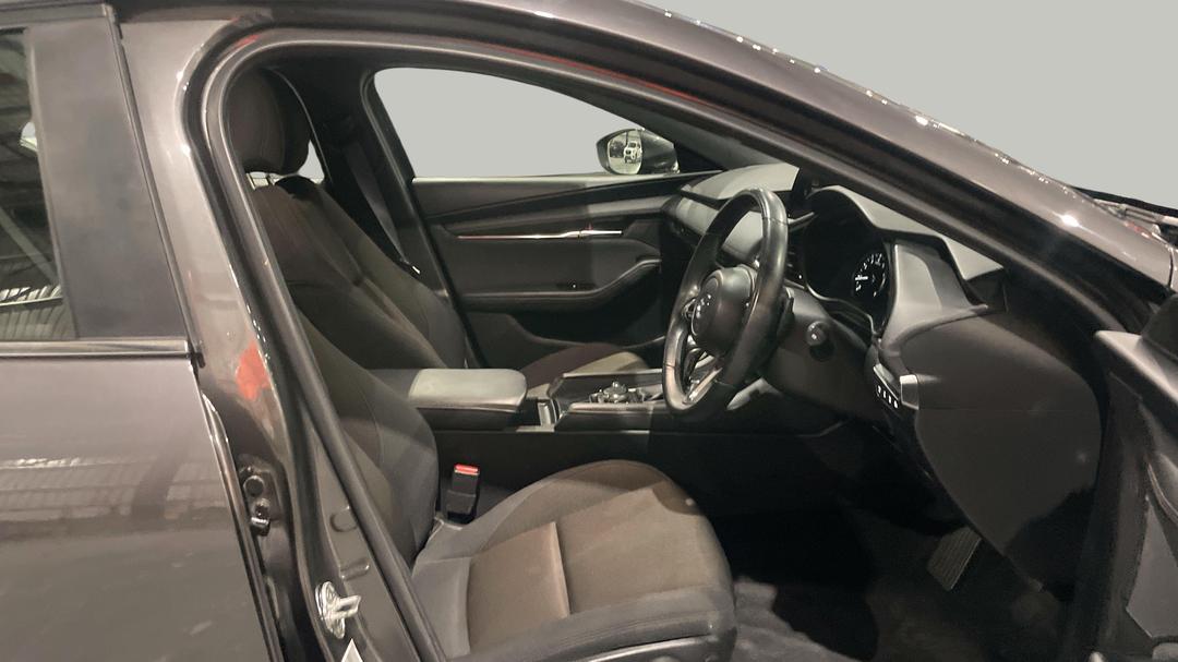 2024 Mazda 3 G20 Evolve, Automatic, 41803 km, Right Side Front Door Cabin View