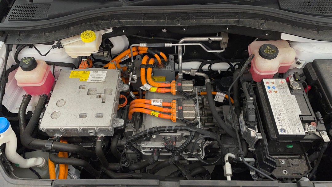 Open Bonnet (Engine)