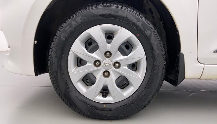 2016 Hyundai Elite i20 SPORTZ 1.2, Petrol, Manual, 38,999 km, Left Front Wheel