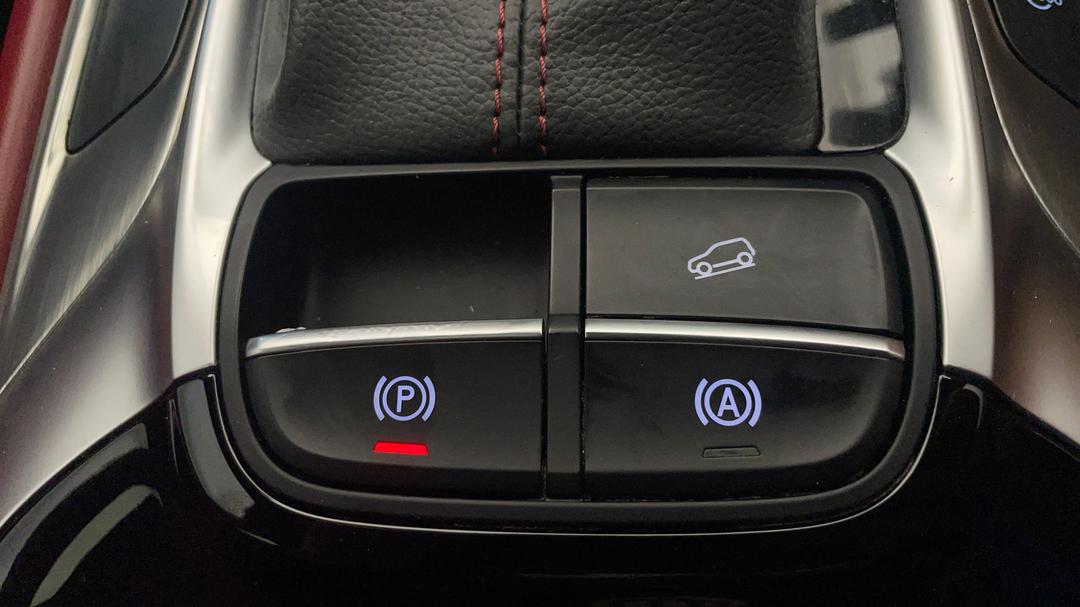 2020 MG HS Essence Anfield Edition, Automatic, 97798 km, Handbrake