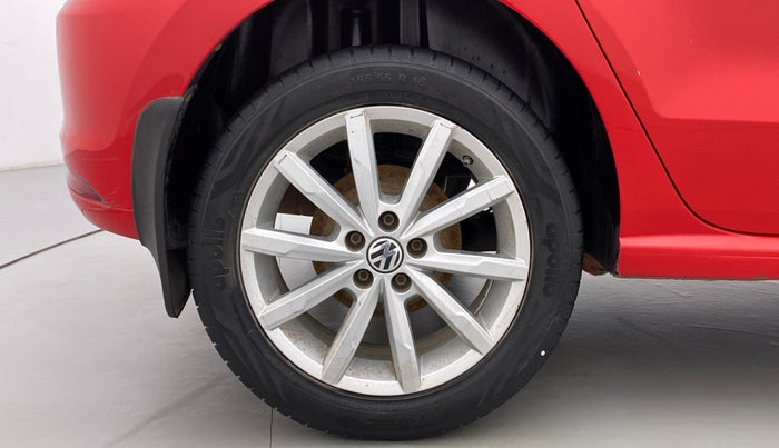 2017 Volkswagen Polo GT TSI 1.2 PETROL AT, Petrol, Automatic, 51,735 km, Right Rear Wheel