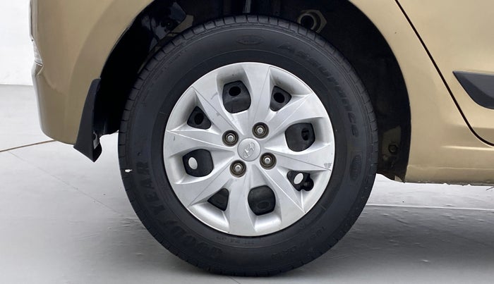 2014 Hyundai Elite i20 SPORTZ 1.2, Petrol, Manual, 33,298 km, Right Rear Wheel
