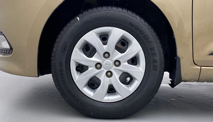 2014 Hyundai Elite i20 SPORTZ 1.2, Petrol, Manual, 33,298 km, Left Front Wheel
