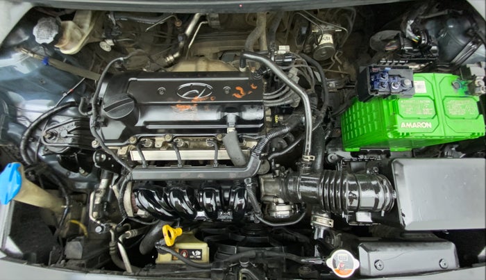2015 Hyundai Elite i20 ASTA 1.2, Petrol, Manual, 1,06,320 km, Engine Bonet View
