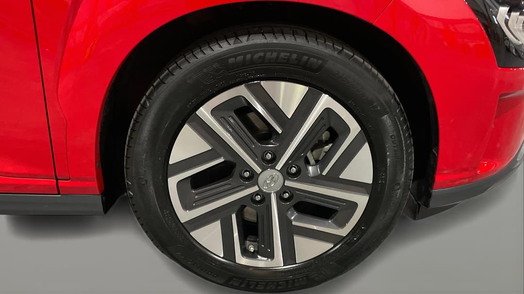 2022 Hyundai Kona Highlander Elec Ttr Ext Range, Automatic, 48712 km, Right Front Wheel