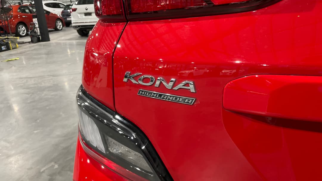 2022 Hyundai Kona Highlander Elec Ttr Ext Range, Automatic, 48712 km, Badge (Boot Left Side)