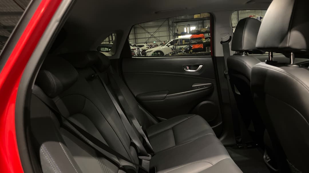 2022 Hyundai Kona Highlander Elec Ttr Ext Range, Automatic, 48712 km, Right Side Rear Door Cabin View