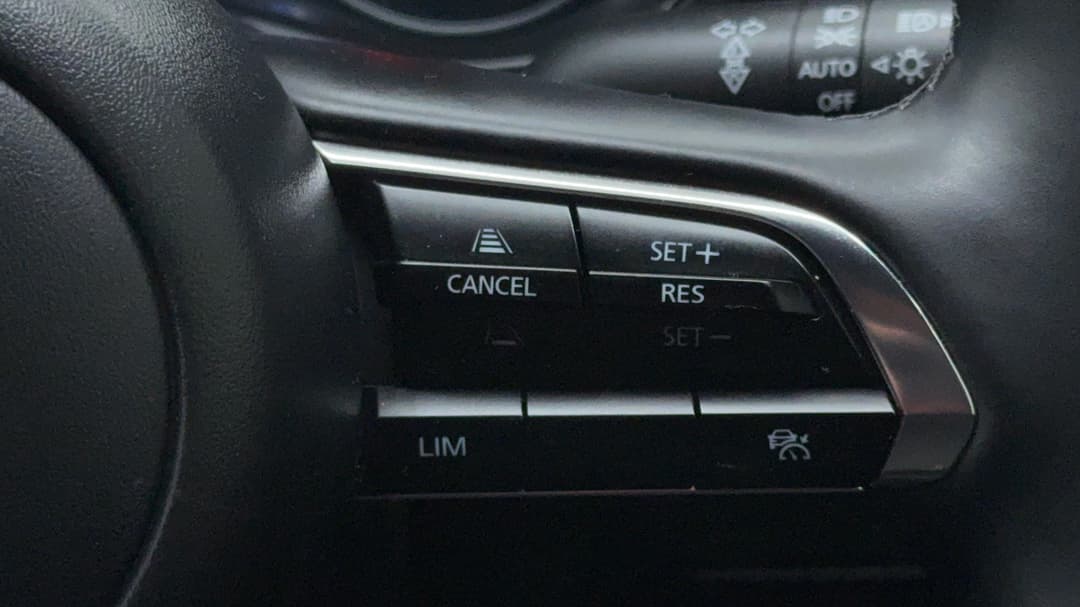 2025 Mazda 3 G20 Pure, Automatic, 25080 km, Cruise Control