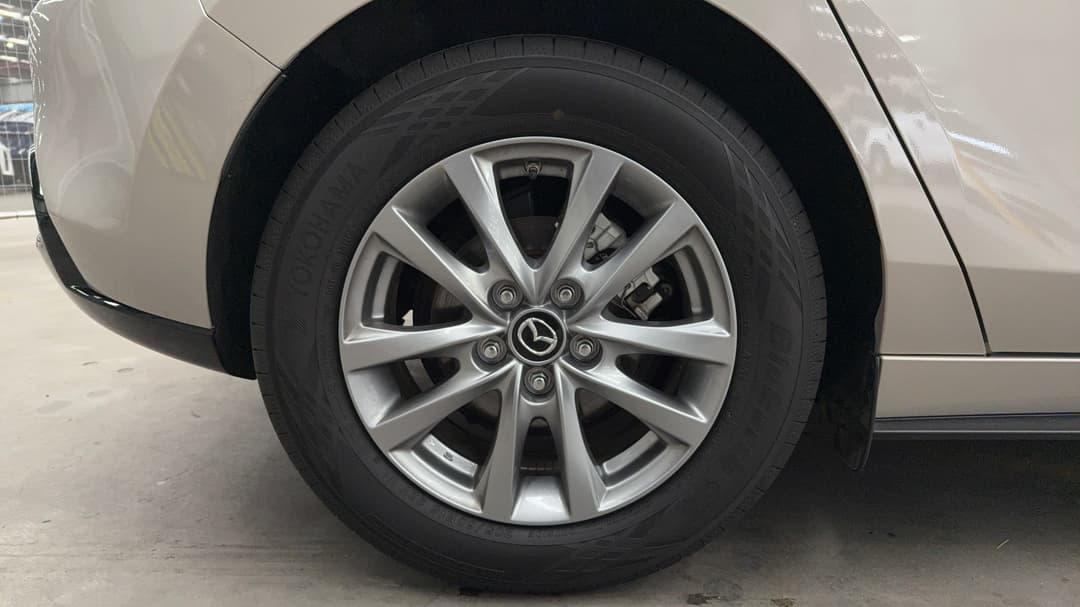 2025 Mazda 3 G20 Pure, Automatic, 25080 km, Right Rear Wheel