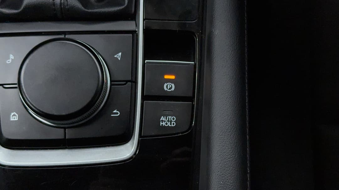 2025 Mazda 3 G20 Pure, Automatic, 25080 km, Handbrake