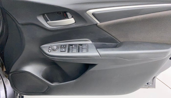 2021 Honda WR-V 1.2L I-VTEC VX MT, Petrol, Manual, 23,172 km, Driver Side Door Panels Control