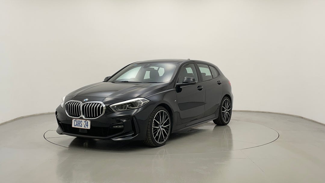 2021 BMW 1 18i M Sport, Automatic, 59213 km, Left Front Diagonal (45- Degree) View