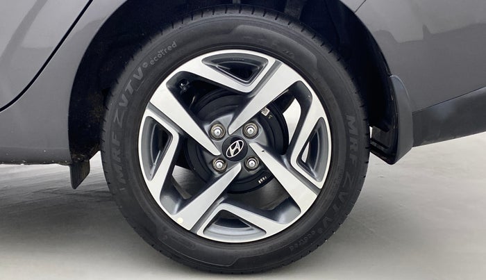 2021 Hyundai AURA SX+ AT, Petrol, Automatic, 3,994 km, Left Rear Wheel