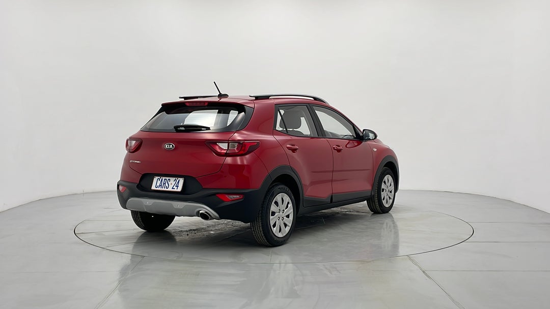 Right Back Diagonal (45- Degree) View