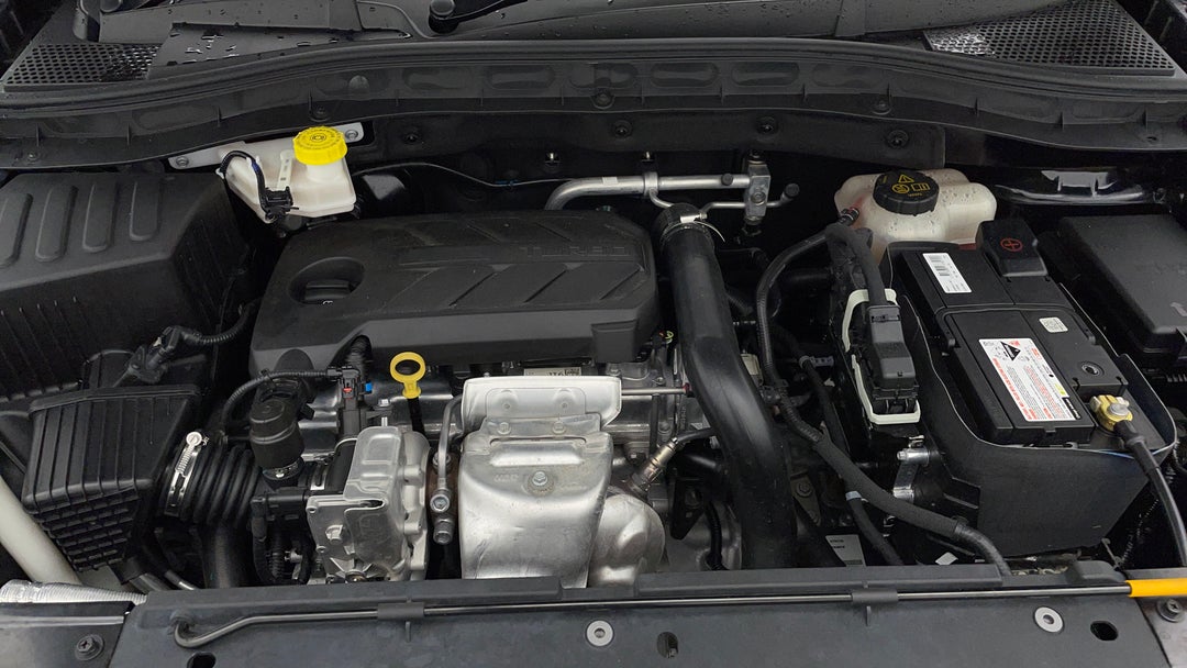 Open Bonnet (Engine)