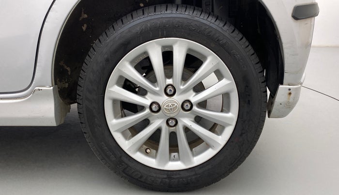 2011 Toyota Etios Liva VX, Petrol, Manual, 40,697 km, Left Rear Wheel