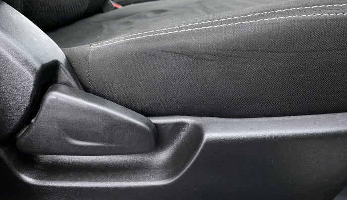 2018 Datsun Redi Go S, Petrol, Manual, 78,053 km, Driver Side Adjustment Panel