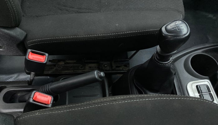 2018 Datsun Redi Go S, Petrol, Manual, 78,053 km, Gear Lever