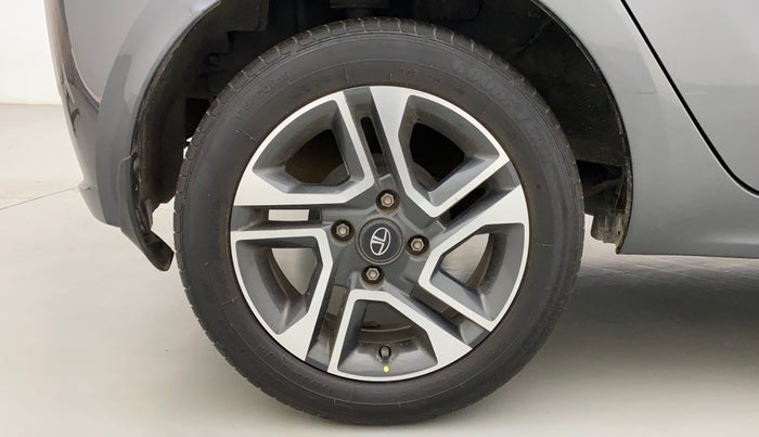 2020 Tata Tiago XZ PLUS PETROL, Petrol, Manual, 34,351 km, Right Rear Wheel