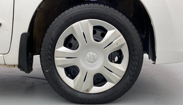 2014 Maruti Wagon R 1.0 VXI, Petrol, Manual, 49,916 km, Right Front Wheel