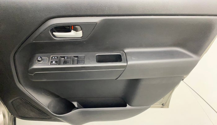 2019 Maruti New Wagon-R VXI (O) 1.0 AMT , Petrol, Automatic, 36,634 km, Driver Side Door Panels Control