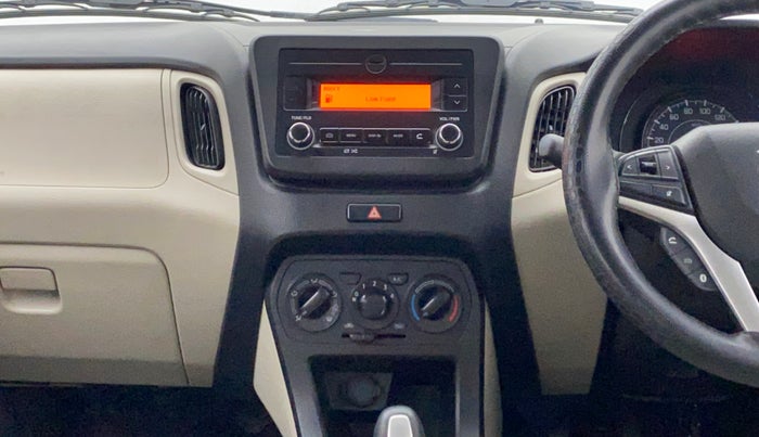 2019 Maruti New Wagon-R VXI (O) 1.0 AMT , Petrol, Automatic, 36,634 km, Air Conditioner