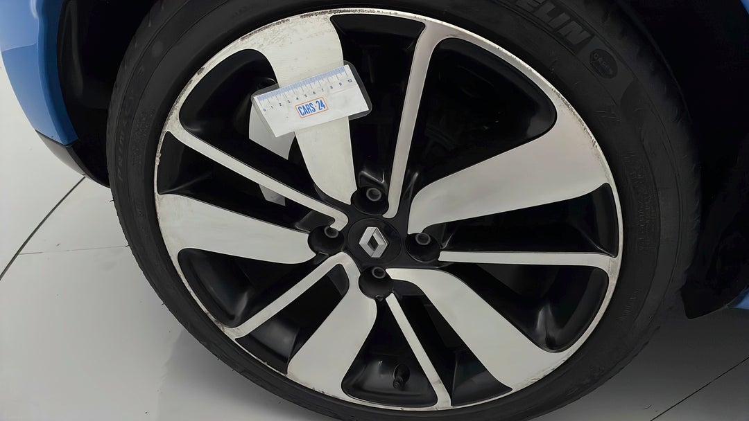 Wheels Rim Rear RHS Scratch