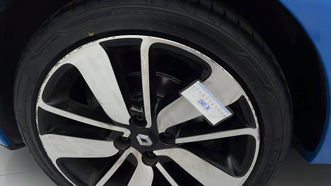 Wheels Rim Front LHS Scratch