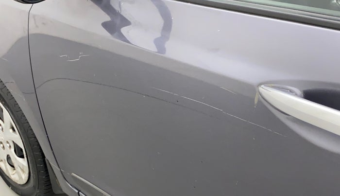 2013 Hyundai Grand i10 SPORTZ 1.2 KAPPA VTVT, Petrol, Manual, 19,732 km, Front passenger door - Minor scratches
