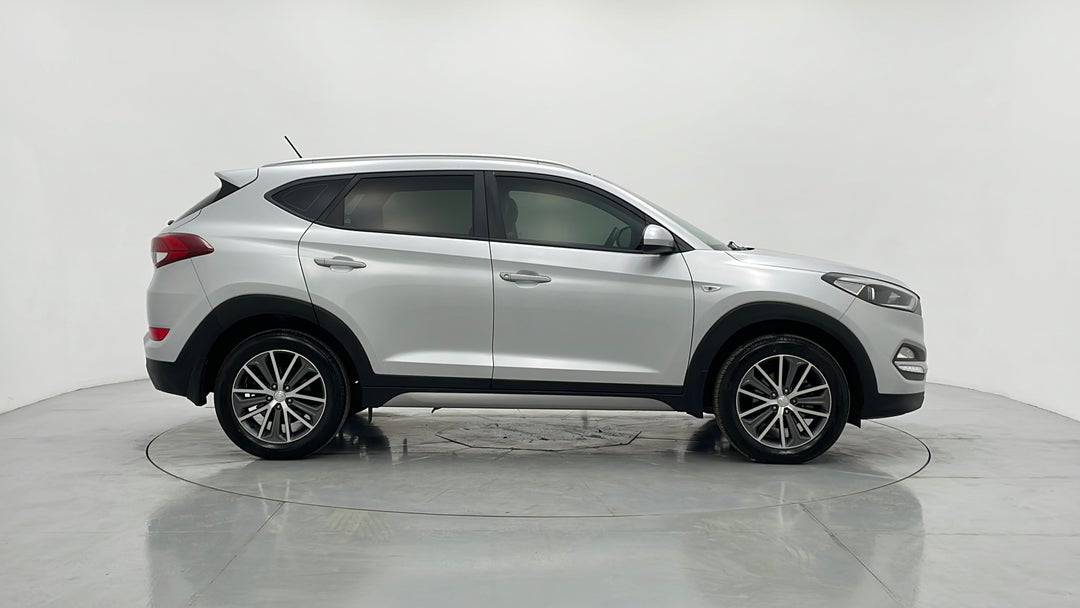 Right Side View