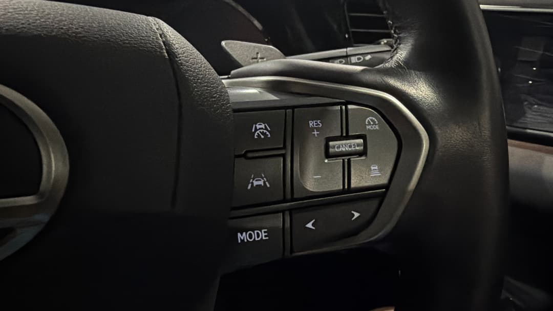2023 Lexus Nx250 2WD, Automatic, 31807 km, Cruise Control