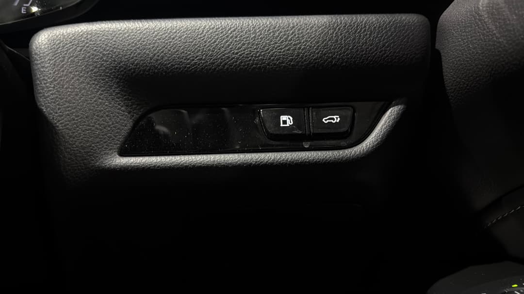 2023 Lexus Nx250 2WD, Automatic, 31807 km, Utility Switches/Buttons