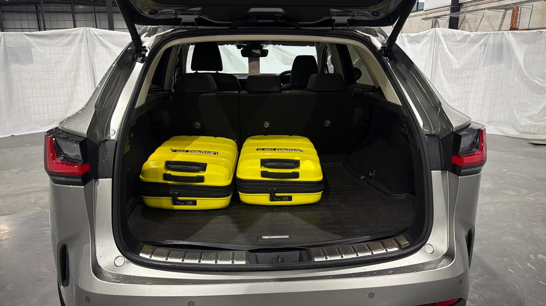 2023 Lexus Nx250 2WD, Automatic, 31807 km, Boot Inside View with Luggage