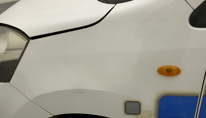 2016 Maruti Wagon R 1.0 VXI AMT, Petrol, Automatic, 91,825 km, Left fender - Slightly dented
