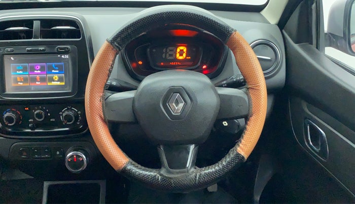 2018 Renault Kwid RXT 1.0 EASY-R AT OPTION, Petrol, Automatic, 45,234 km, Steering Wheel Close-up