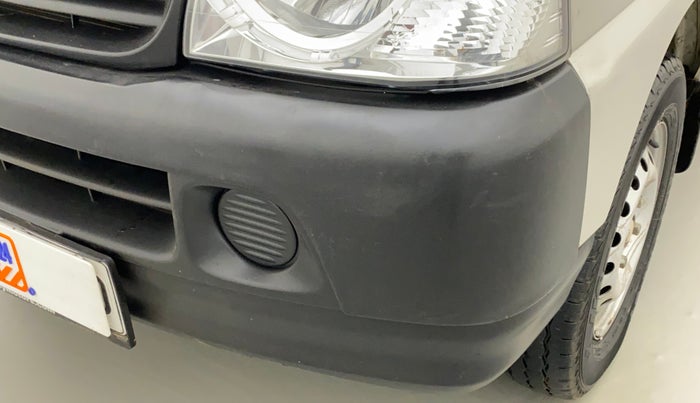 2023 Maruti Eeco 5 STR AC CNG, CNG, Manual, 15,704 km, Front bumper - Minor scratches