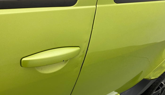 2017 Renault Duster 110 PS RXZ 4X2 AMT DIESEL, Diesel, Automatic, 82,845 km, Front passenger door - Slightly dented