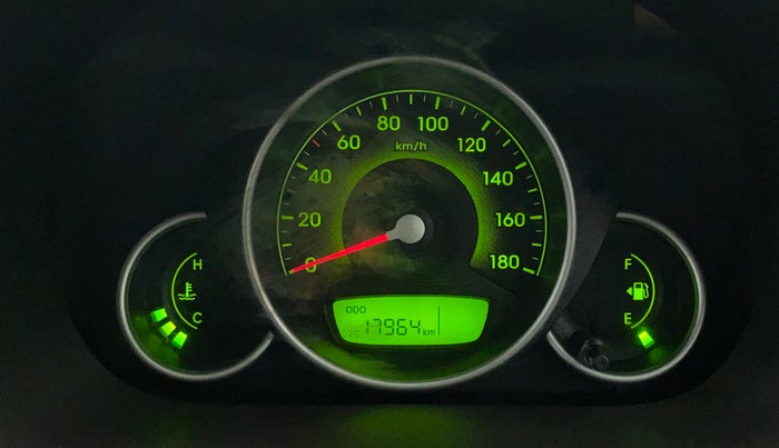 2017 Hyundai Eon MAGNA +, Petrol, Manual, 17,964 km, Odometer Image
