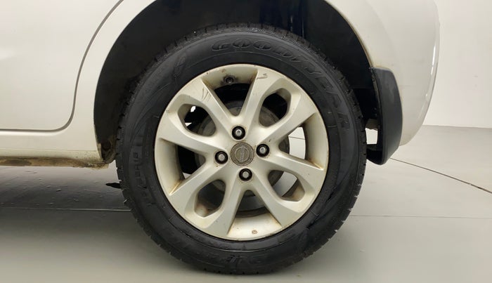 2013 Nissan Micra XV CVT, CNG, Automatic, 50,591 km, Left Rear Wheel