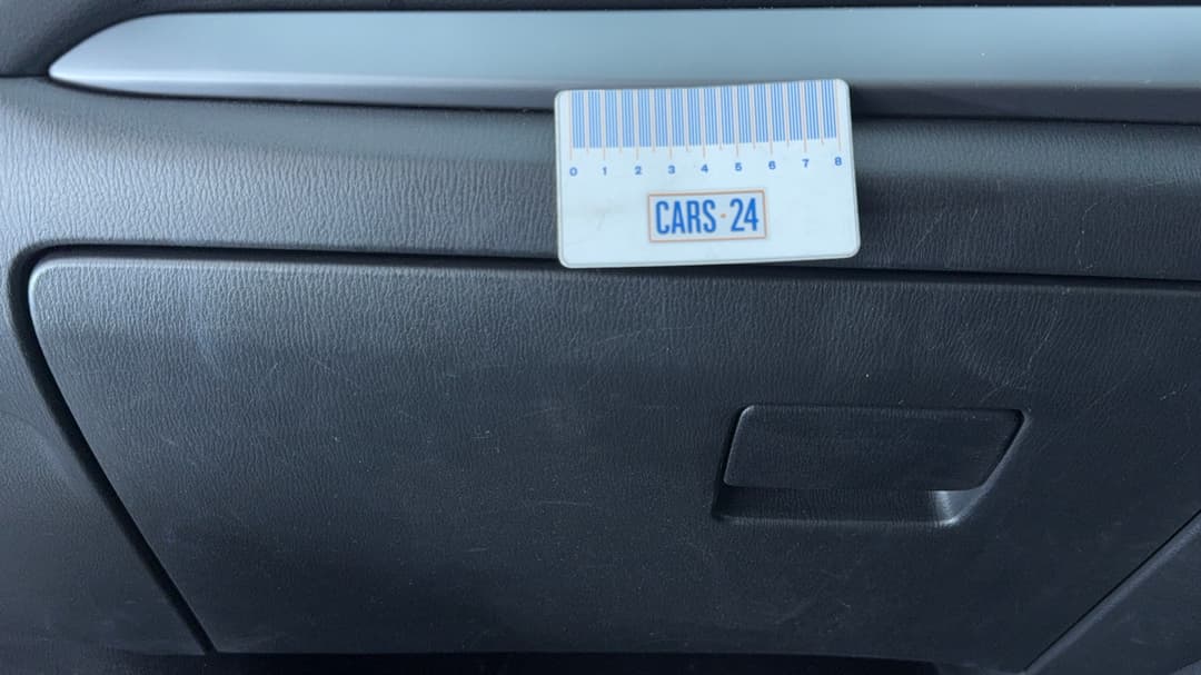 2021 Mazda CX-9 Sport (AWD), Automatic, 61875 km, Glove Box Scratch